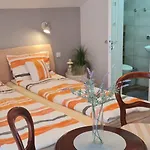 Nocleg ze śniadaniem Ewa 3*